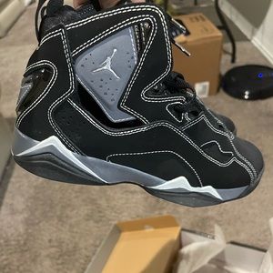 Size 5 JordAn 7’s